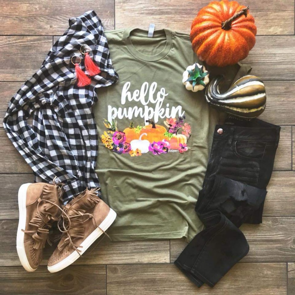 Host Pick!!  Hello Pumpkin Graphic Tee